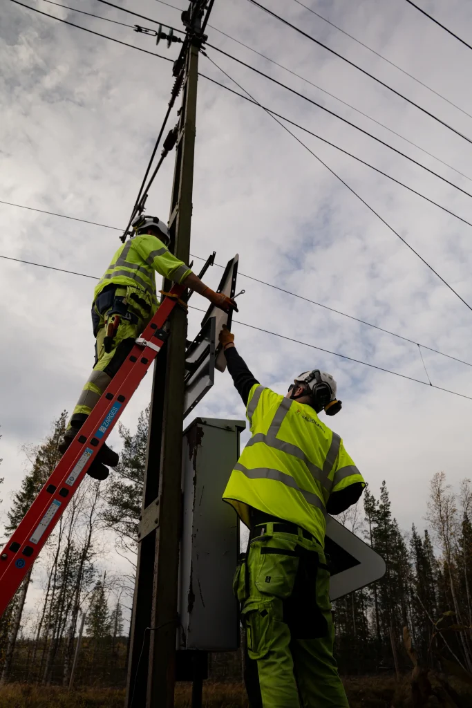 eleda-rail-about-bli-en-del